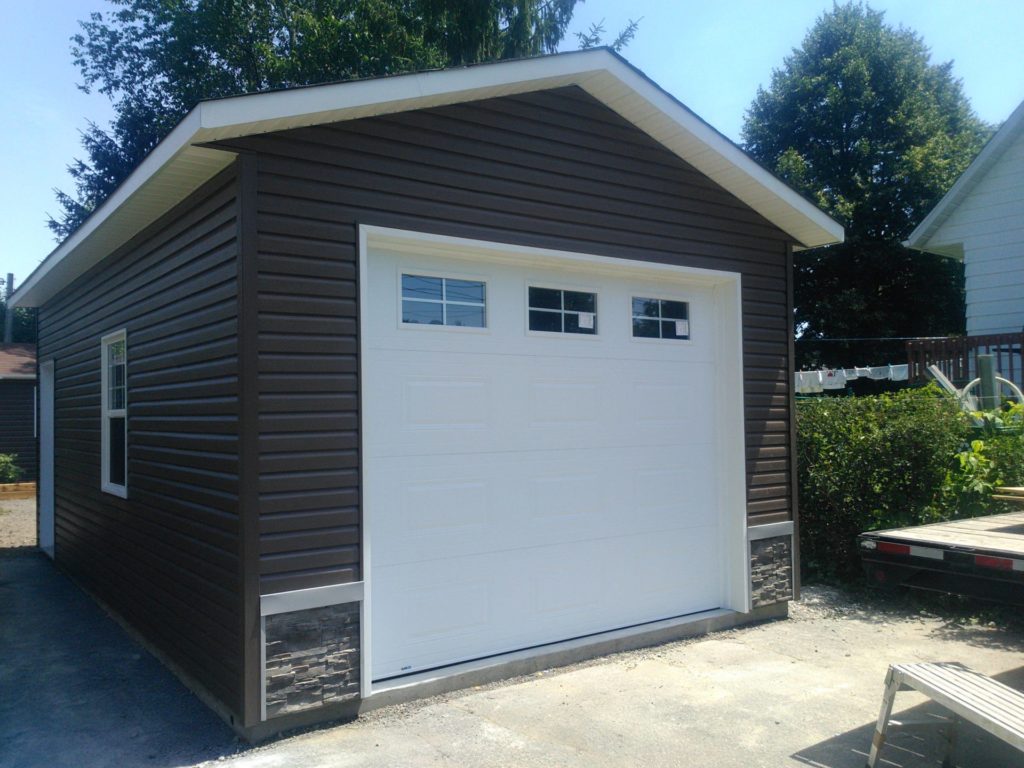 garage avec deux revêtement